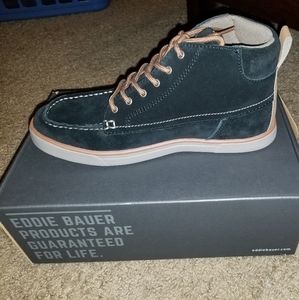 Eddie Bauer suede ankle lace up shoe